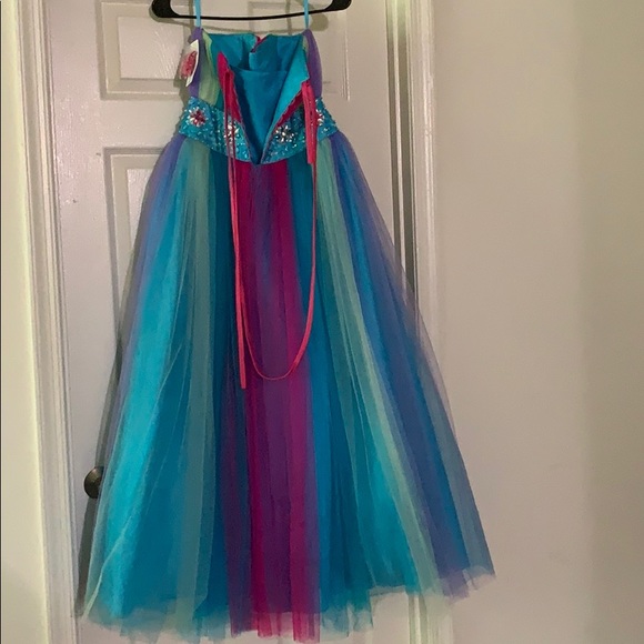 Long Social Dress - Picture 3 of 3